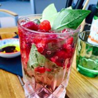 Cocktail Happy Hour