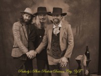 Driftwood Holly  -  Live from Dawson City/YT/CA