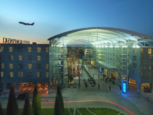 charles lindbergh Restaurant Kempinski Hotel Airport München