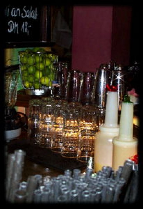 SonderBar