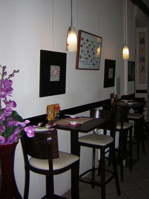 SamaSushi Restaurant