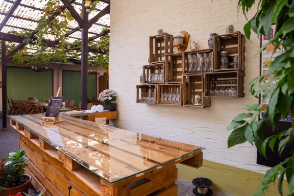 Bonnets Weincabinet