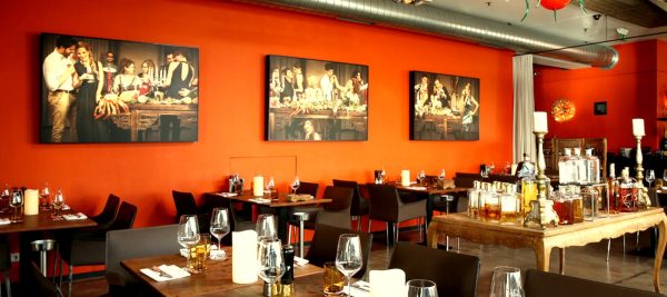 am kai | restaurant. seafood. drinks. elbblick