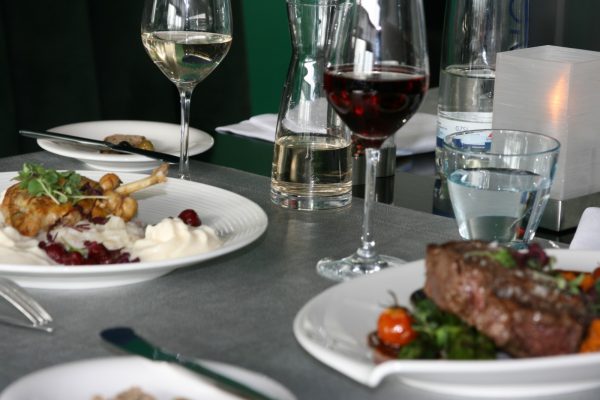Starwalker Restaurant im INNSIDE Bremen