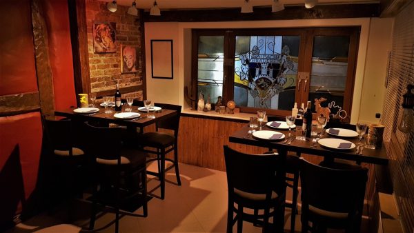 Roastineer Steakhouse