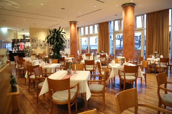 Restaurant 'STRAND12', Rostock