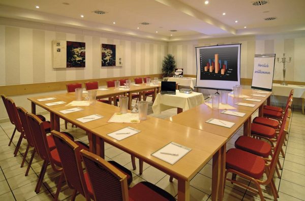 Hotel & Restaurant Schützenburg Hauptstraße 116