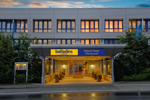 balladins SUPERIOR Airport Hotel Dortmund - Restaurant red ´n blue