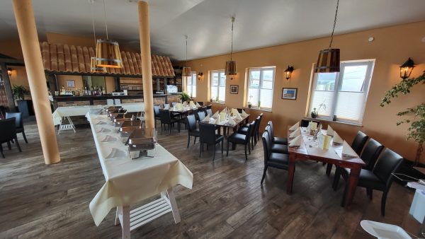 Seaside Pepelow Restaurant