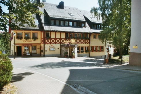 HOTEL-RESTAURANT ZUR SONNE