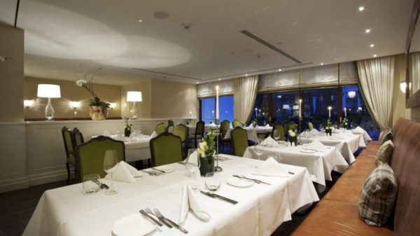 Kempinski Frankfurt Restaurant EssTisch