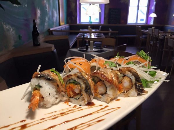 DRAGONBIRDS Sushi & Vietnamese Kitchen