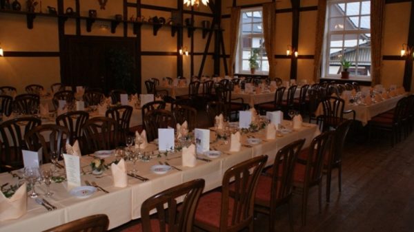 Lönskrug - Hotel Restaurant Biergarten