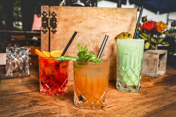 Cantina y Bar
