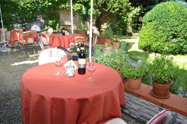 Hotel-Restaurant-Pizzeria Monte Somma