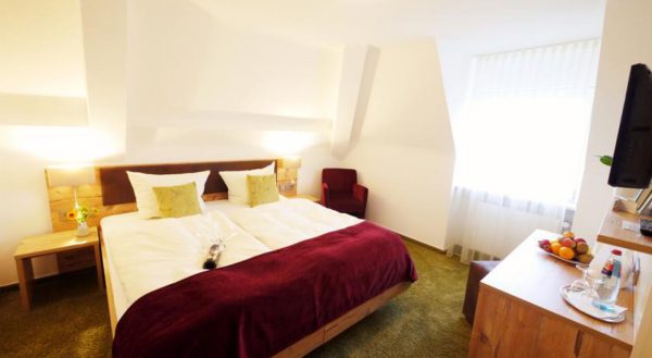 Kreuz- Post Hotel-Restaurant-Spa