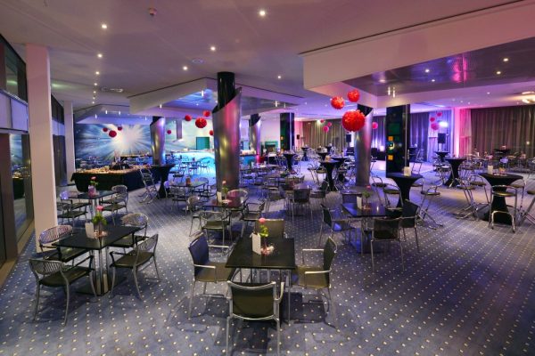 Starwalker Restaurant im INNSIDE Bremen
