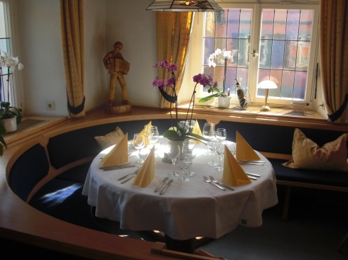 GASTHOF Hotel - Restaurant SCHWANEN