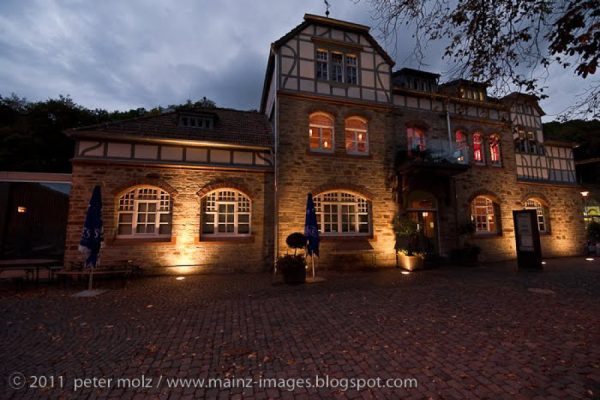 Restaurant Wunderbar Weite Welt , Cafe Bar Restaurant Club in Eppstein