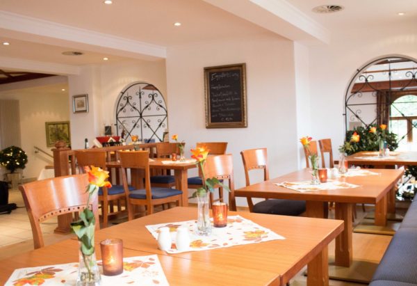 Hotel & Restaurant Schützenburg Hauptstraße 116