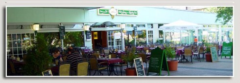 Wirtshaus am Rheinufer