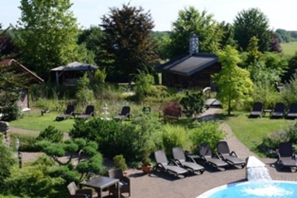 Wellnesshotel Seeschlößchen - Hotelrestaurant Sandak, Senftenberg