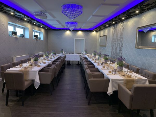 Diadem Lounge