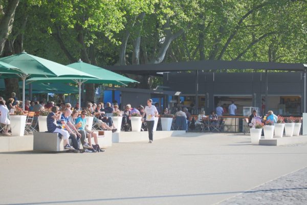 Königsbacher Biergarten am Deutschen Eck
