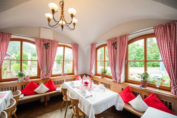 Hotel & Restaurant Alpenglück