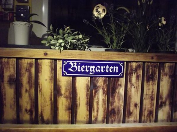 Bierbrunnen an der Plumpe