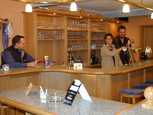 Restaurant - Pension  Im Pfenn , Irrhausen