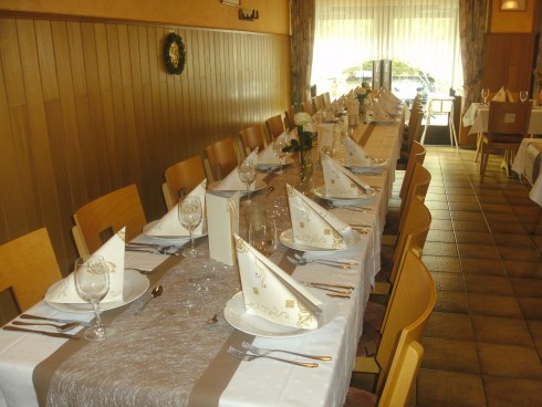 Restaurant - Pension  Im Pfenn , Irrhausen