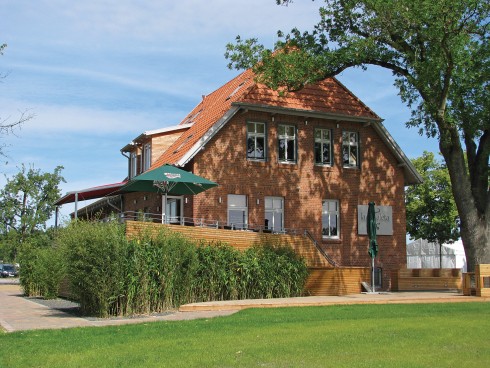 Restaurant La Caleta Restaurant & Pension in Neuruppin