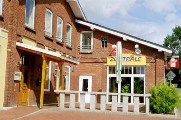 Restaurant ZENTRALE Restaurant & Motel in Kisdorf
