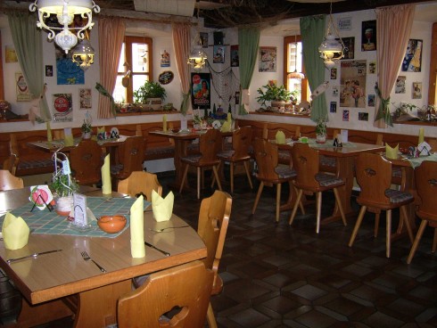 Schades Schmankerl Stubn