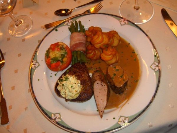 Wald Hotel Heppe KG