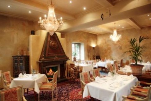 Hotel Schloß Edesheim