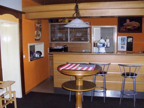 Bistro Come In