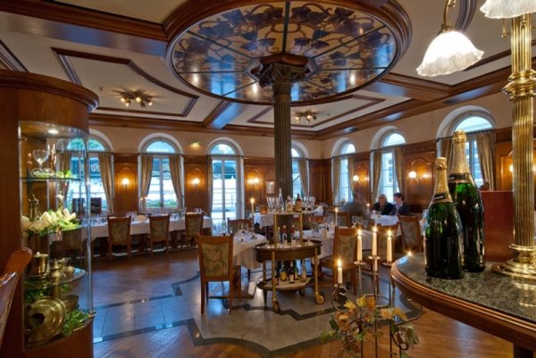 Meister BÄR HOTEL Drei Schwanen 