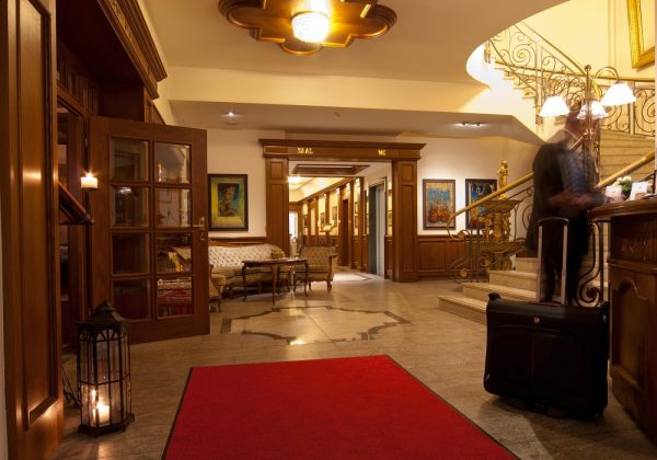 Meister BÄR HOTEL Drei Schwanen 
