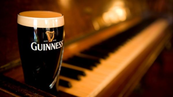 Irish Harp Pub & Restaurant