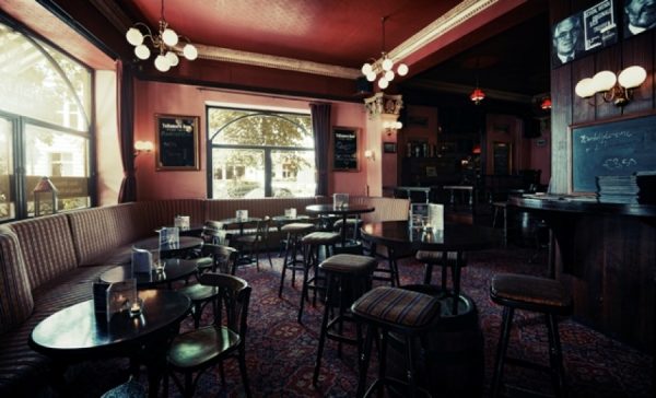 Irish Harp Pub & Restaurant