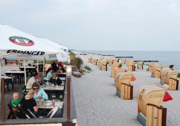 Zur Düne - Naturstrandküche, Grömitz - Lernsterstrand