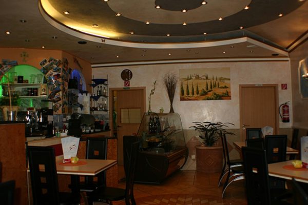 Restaurant Eiscafé & Pizzeria Serena in Hameln