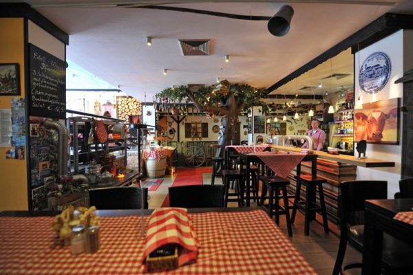 Edel Weiss Restaurant und Hotel, Bremen