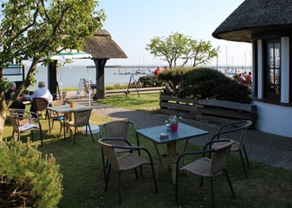 Ostfriesische Teestube am Hafen 