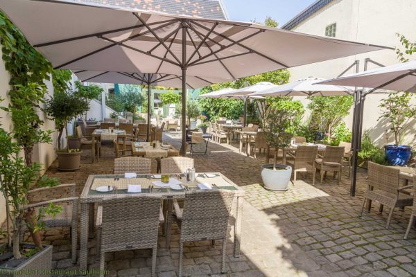 mundart Restaurant