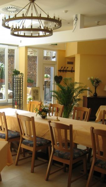 Restaurant En de Höll 