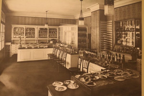 Café - Konditorei - Krönner