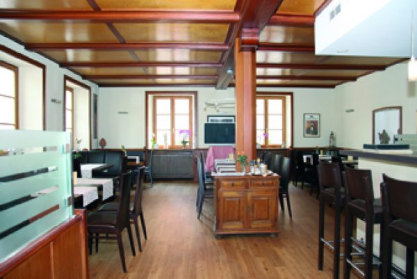 Hotel & Gasthaus Engel